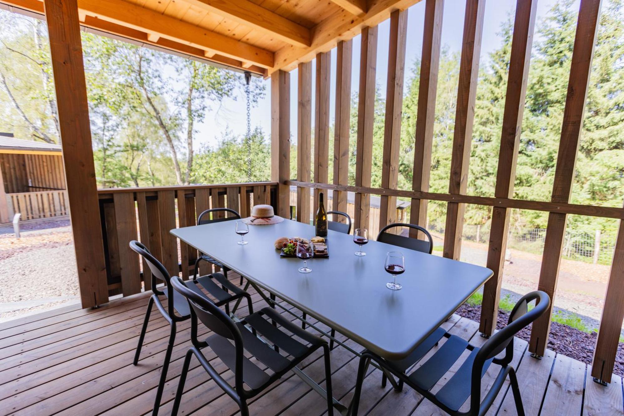 Hotel - Lodges De Lemptegy Saint-Ours  Buitenkant foto